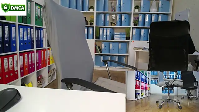 Snapshot of secret-office chatting on October 15, 2025, 5:50 am secret-office online show from October 15, 2025, 5:50 am