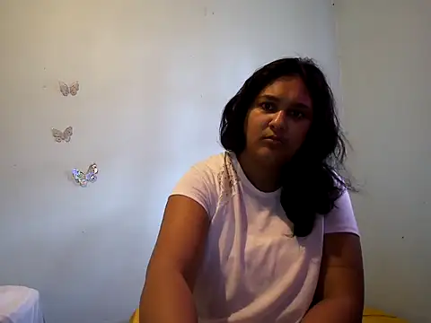 Snapshot of Indianbloom- chatting on October 4, 2025, 4:58 am Indianbloom- online show from October 4, 2025, 4:58 am