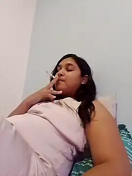 Snapshot of Indianbloom- chatting on November 1, 2025, 10:53 am Indianbloom- online show from November 1, 2025, 10:53 am