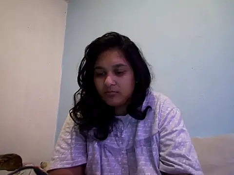 Snapshot of Indianbloom- chatting on September 27, 2025, 12:33 pm Indianbloom- online show from September 27, 2025, 12:33 pm