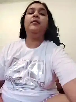 Indianbloom- online show from December 16, 2025, 7:34 am