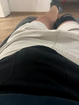 Io1994 online show from December 21, 2025, 10:10 pm