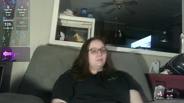 ZeTurtleMaster online show from April 11, 2026, 2:30 am