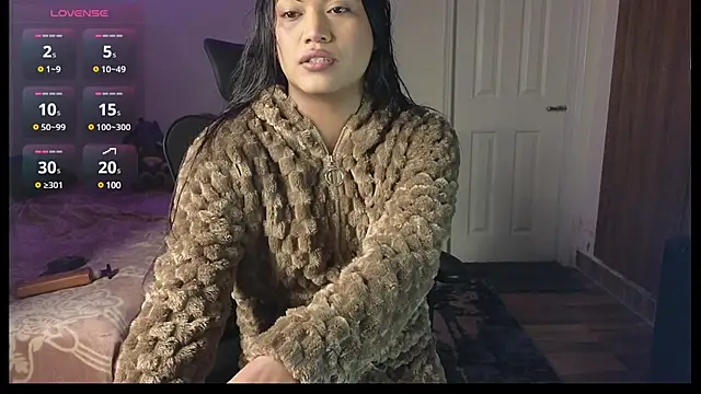 Snapshot of DarlingJenny22 chatting on January 1, 2025, 2:52 pm DarlingJenny22 online show from January 1, 2025, 2:52 pm