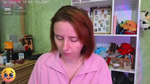 DanaMartina online show from November 12, 2025, 6:06 am