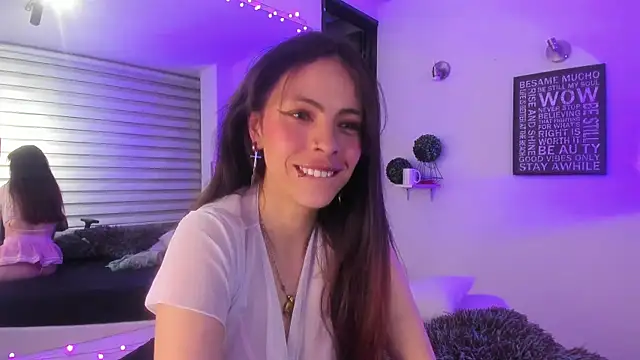 Snapshot of GABY_DAVIS chatting on October 4, 2025, 4:14 am GABY DAVIS online show from October 4, 2025, 4:14 am