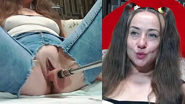 Snapshot of HelenLe_sweet chatting on September 20, 2025, 8:03 pm HelenLe sweet online show from September 20, 2025, 8:03 pm