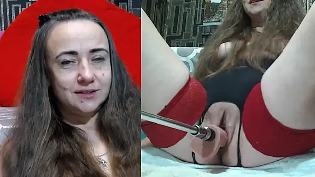 Snapshot of HelenLe_sweet chatting on October 26, 2025, 8:42 pm HelenLe sweet online show from October 26, 2025, 8:42 pm