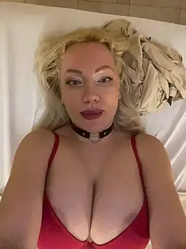 Snapshot of SofiaJoy chatting on March 1, 2025, 9:26 pm SofiaJoy online show from March 1, 2025, 9:26 pm