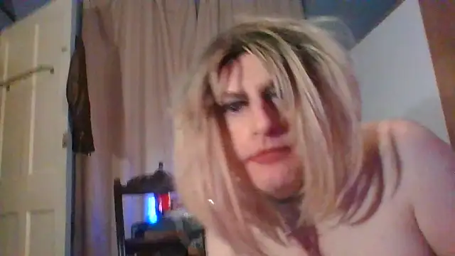 sissyfemwhore online show from March 12, 2025, 11:22 pm