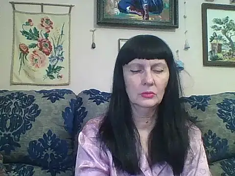 Snapshot of MelanyBanks chatting on April 25, 2026, 7:44 am MelanyBanks online show from April 25, 2026, 7:44 am