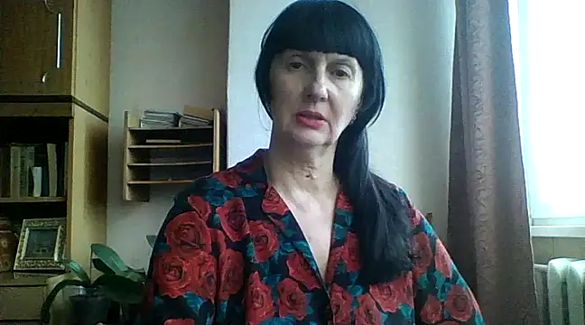 MelanyBanks online show from March 18, 2025, 3:33 pm