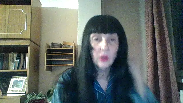 MelanyBanks online show from January 14, 2026, 5:00 am