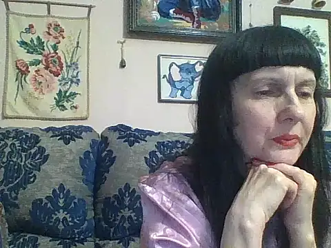 MelanyBanks online show from April 7, 2026, 7:43 am