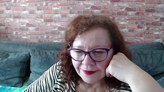 Adelewildx online show from February 9, 2025, 8:54 am