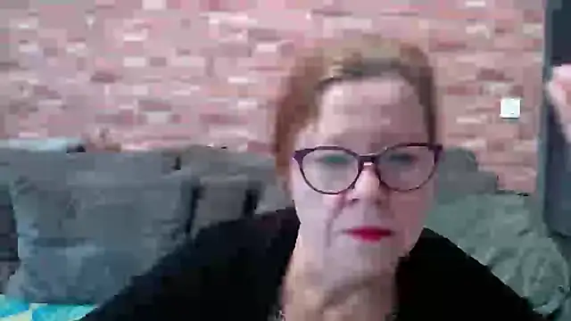 Adelewildx online show from February 28, 2025, 11:25 am