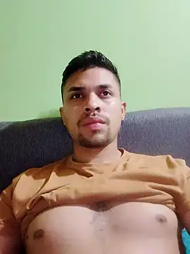 Snapshot of thantypiineda chatting on November 9, 2025, 7:34 am thantypiineda online show from November 9, 2025, 7:34 am