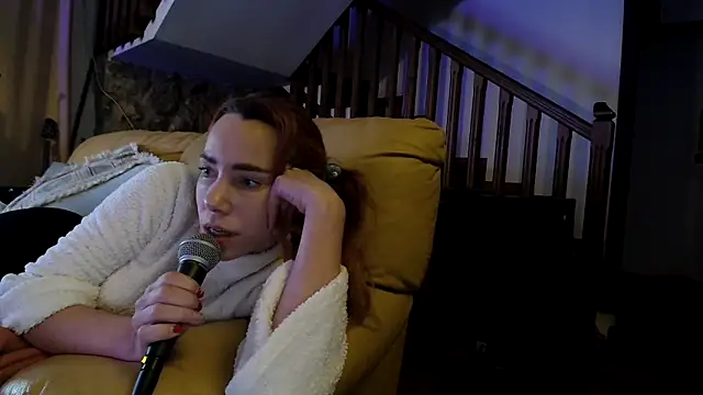 Snapshot of pisswhorelana chatting on January 19, 2025, 2:15 am pisswhorelana online show from January 19, 2025, 2:15 am