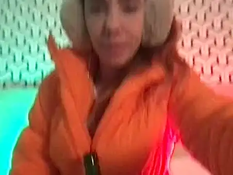 Snapshot of pisswhorelana chatting on December 30, 2024, 4:53 am pisswhorelana online show from December 30, 2024, 4:53 am