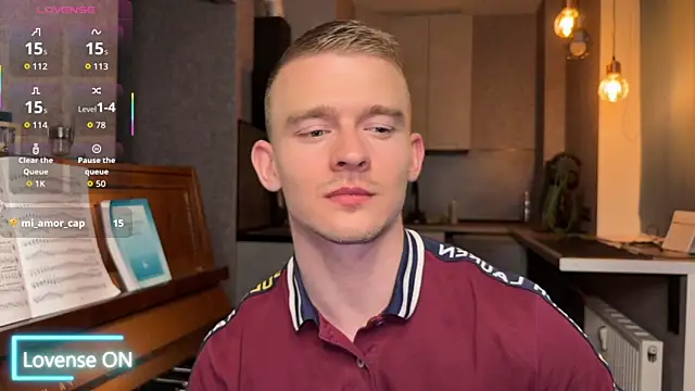 Marvelboy  online show from October 27, 2025, 1:23 pm