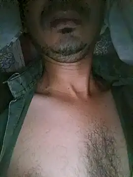 Snapshot of dreamtoungelick69 chatting on October 11, 2025, 12:33 am dreamtoungelick69 online show from October 11, 2025, 12:33 am