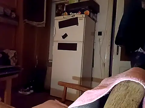 Snapshot of FireFox_Feel chatting on March 3, 2025, 12:23 am FireFox Feel online show from March 3, 2025, 12:23 am