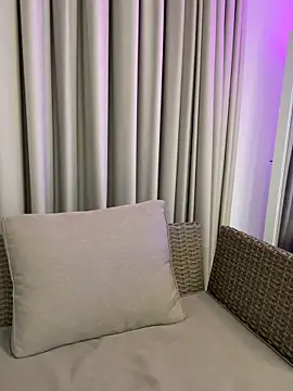 SweeetAlegra online show from December 21, 2025, 9:04 pm