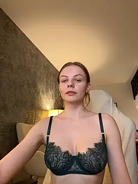 Snapshot of LadyInBad chatting on January 30, 2025, 8:21 pm LadyInBad online show from January 30, 2025, 8:21 pm