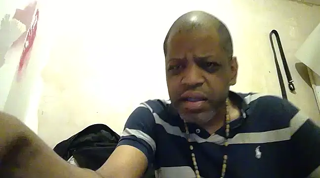 alfiebrown007 online show from March 13, 2025, 5:54 am