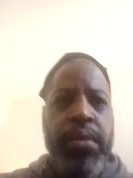 alfiebrown007 online show from October 15, 2025, 8:33 am