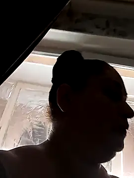 Amy August online show from March 21, 2025, 8:39 am