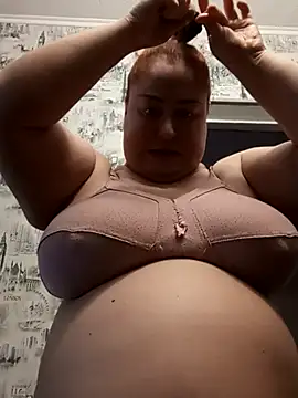 Amy August online show from March 17, 2025, 5:34 am