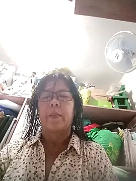 TropicalFlower online show from February 25, 2026, 11:37 pm