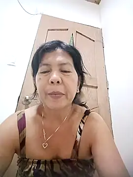 TropicalFlower online show from December 1, 2025, 1:56 pm