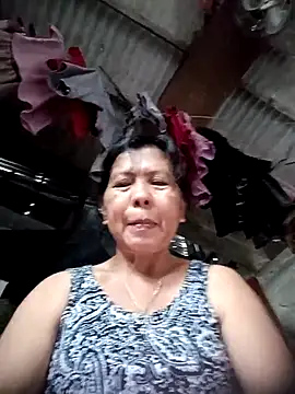 TropicalFlower online show from November 23, 2025, 3:05 am