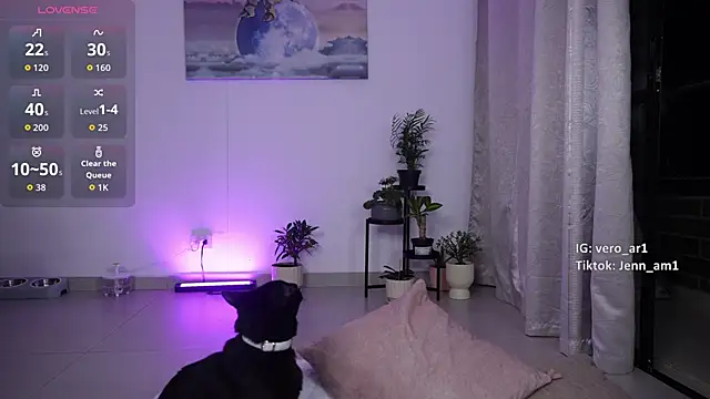 Snapshot of Veronica_ar chatting on October 27, 2025, 2:45 am Veronica ar online show from October 27, 2025, 2:45 am