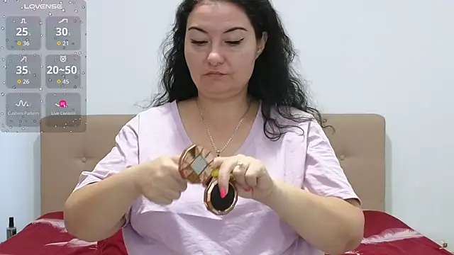 BBW MILF 4U online show from September 9, 2025, 6:01 am