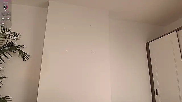 Snapshot of Alice_N_Wooderland chatting on February 16, 2025, 2:53 am Alice N Wooderland online show from February 16, 2025, 2:53 am