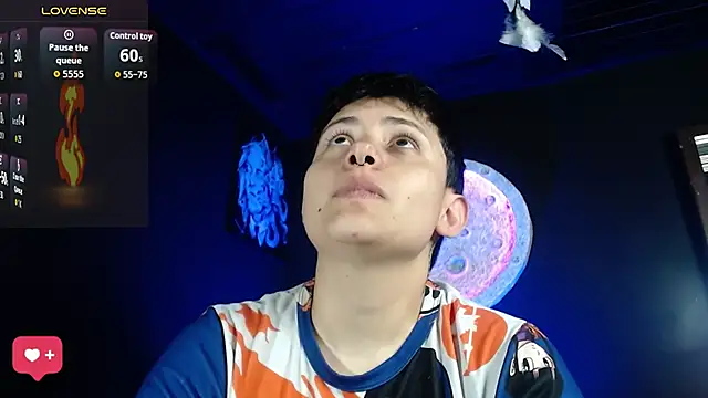 Snapshot of girl_intense444 chatting on September 17, 2025, 1:02 pm girl intense444 online show from September 17, 2025, 1:02 pm