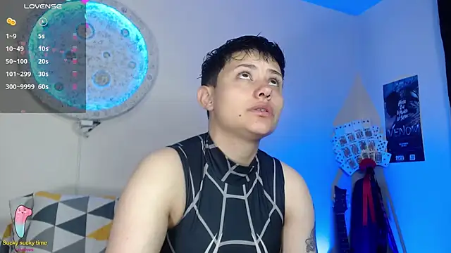 girl intense444 online show from February 21, 2025, 1:44 pm
