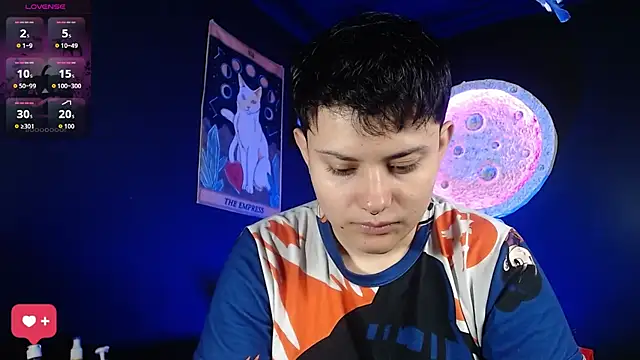 girl intense444 online show from November 4, 2025, 12:53 pm