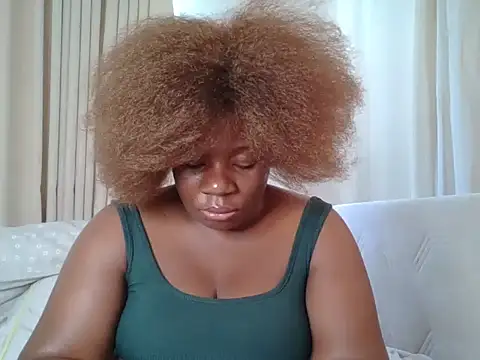 Deliciousgal online show from April 15, 2026, 2:21 pm