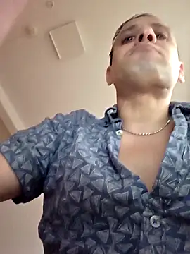 Snapshot of Aowny chatting on September 14, 2025, 3:56 pm Aowny online show from September 14, 2025, 3:56 pm