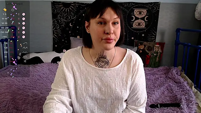 ivamayy online show from March 10, 2026, 7:56 am