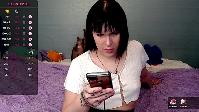 ivamayy online show from January 23, 2025, 9:18 am