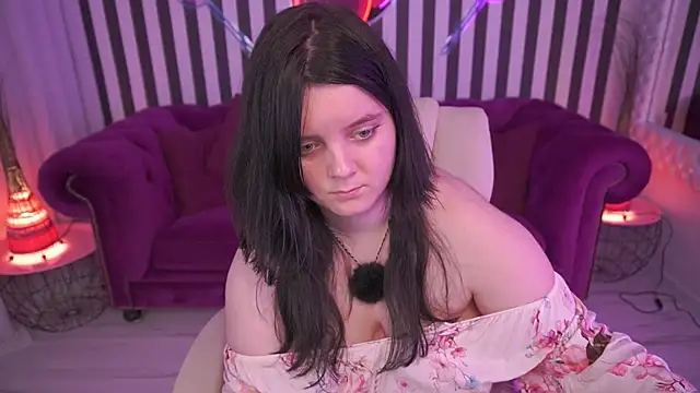 Snapshot of LittleShyy chatting on July 18, 2026, 1:30 pm LittleShyy online show from July 18, 2026, 1:30 pm