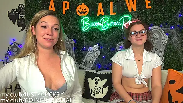 Snapshot of boomboomr00m chatting on October 4, 2025, 12:34 am boomboomr00m online show from October 4, 2025, 12:34 am