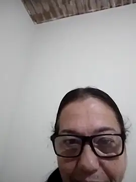 Snapshot of catdool chatting on February 12, 2025, 11:18 am catdool online show from February 12, 2025, 11:18 am