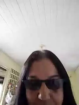 Snapshot of catdool chatting on March 1, 2025, 12:34 pm catdool online show from March 1, 2025, 12:34 pm