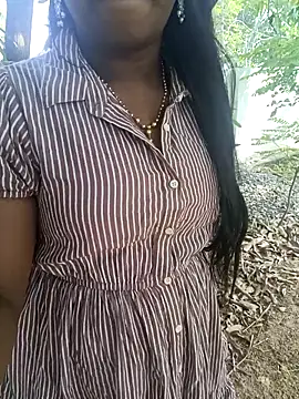 Dhiyapink online show from November 5, 2025, 4:04 am